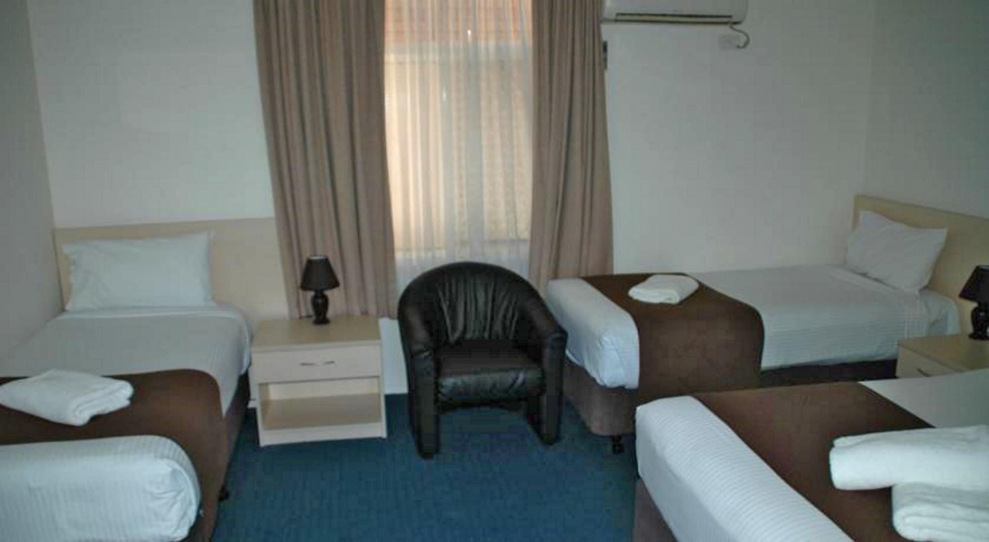 Bentleigh Motor Inn Coffs Harbour Bagian luar foto