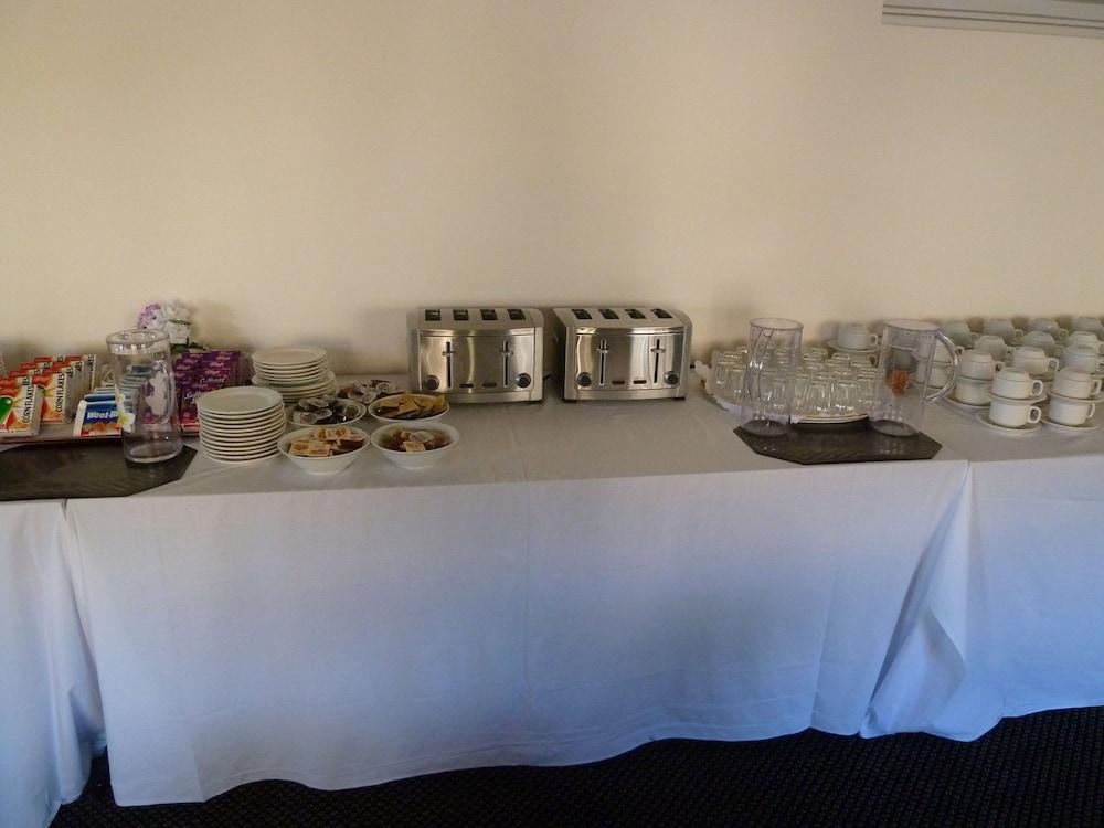Bentleigh Motor Inn Coffs Harbour Bagian luar foto