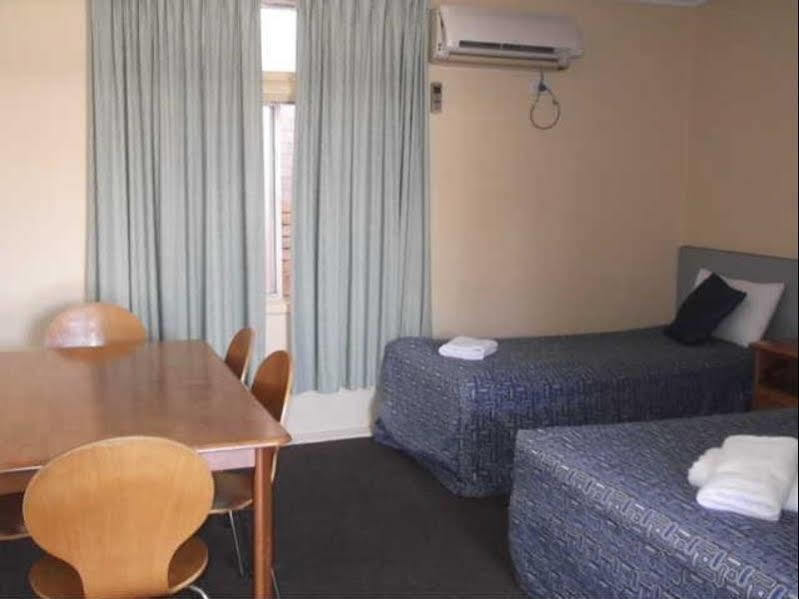 Bentleigh Motor Inn Coffs Harbour Bagian luar foto